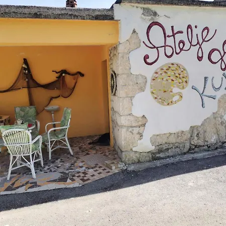 Apartman Sirena Pićan Exterior foto